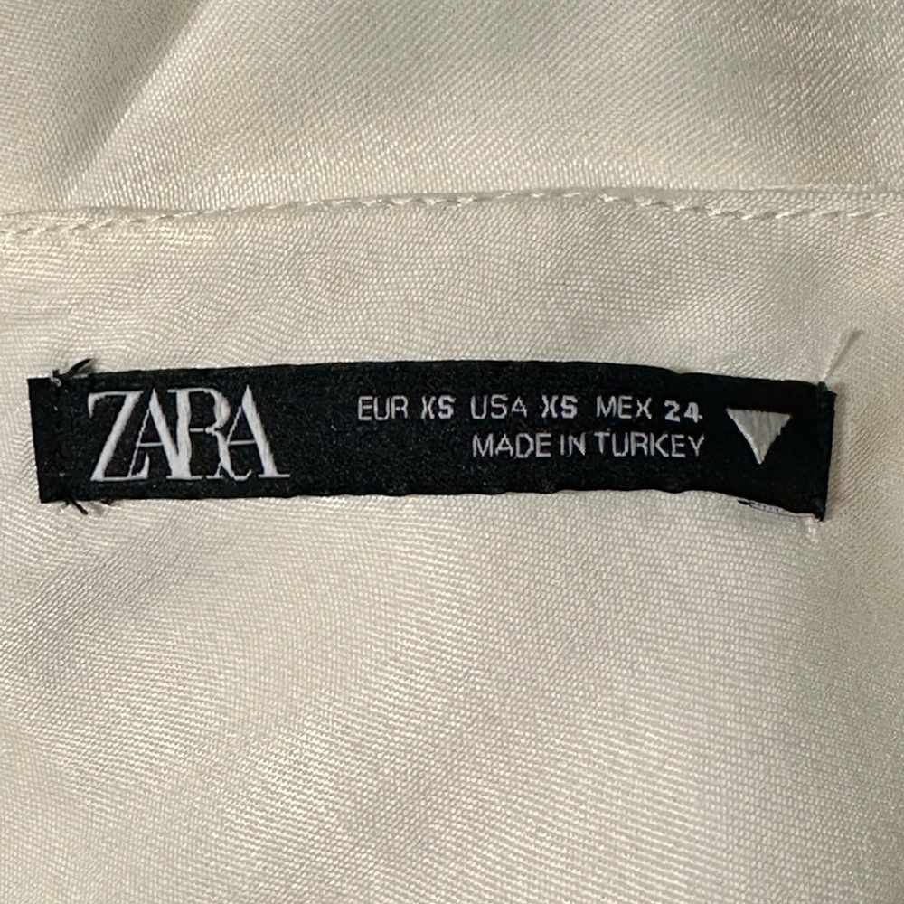 Zara silky‎ tank top - Picture 4 of 4